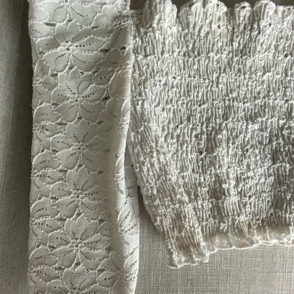 Topshop smocked lace top - Picture 3 of 4